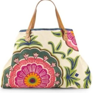 Star Mela Ipsa Floral Tote